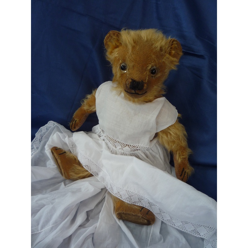 SOLD (1930) Hugmee Shirley