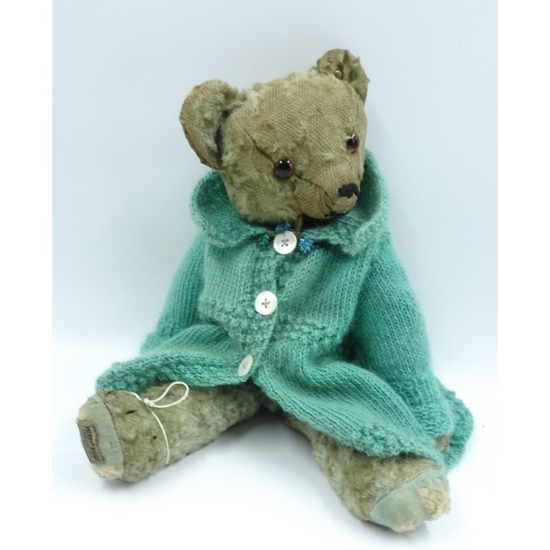 (1930) A Wishbone Button Arabella Minty Sold 50