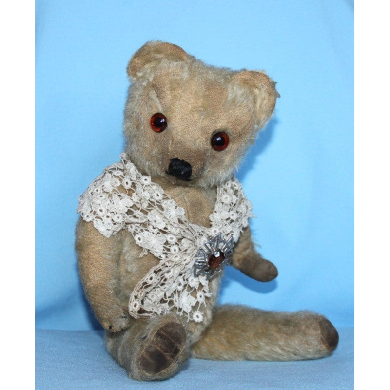 SOLD (1930) Label Birdie. Diane’s Dolls and Bears
