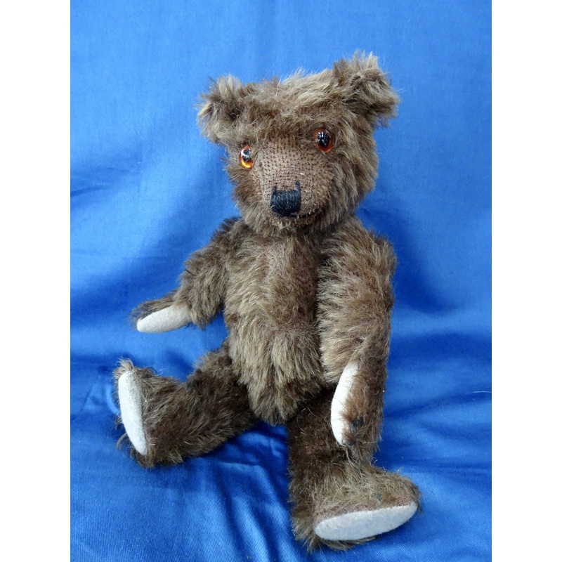 SOLD (1930) Tiny Brownie