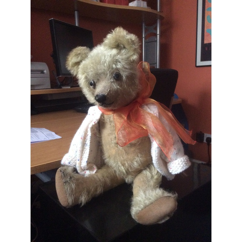z(1918) Teddy Toys? Foxy. Showcased by Evelyn Chambers