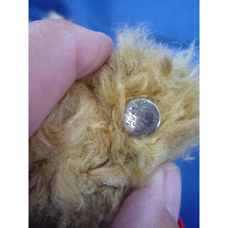 (1920) Button