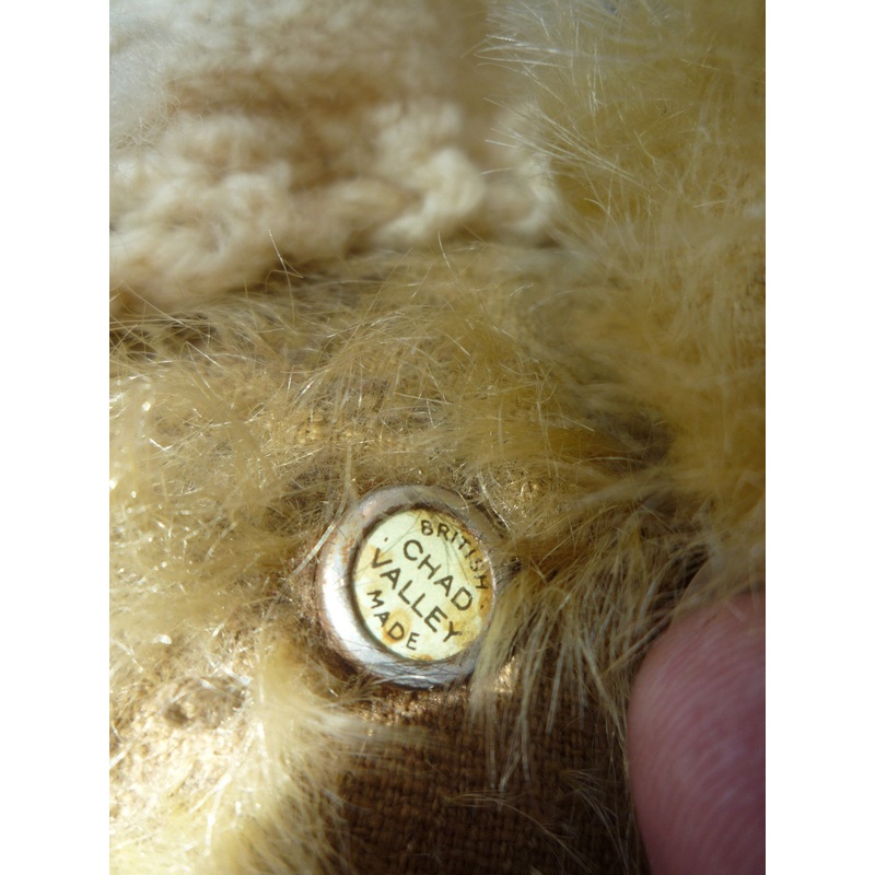 (1920) Early button. BRITISH CHAD VALLEY MADE