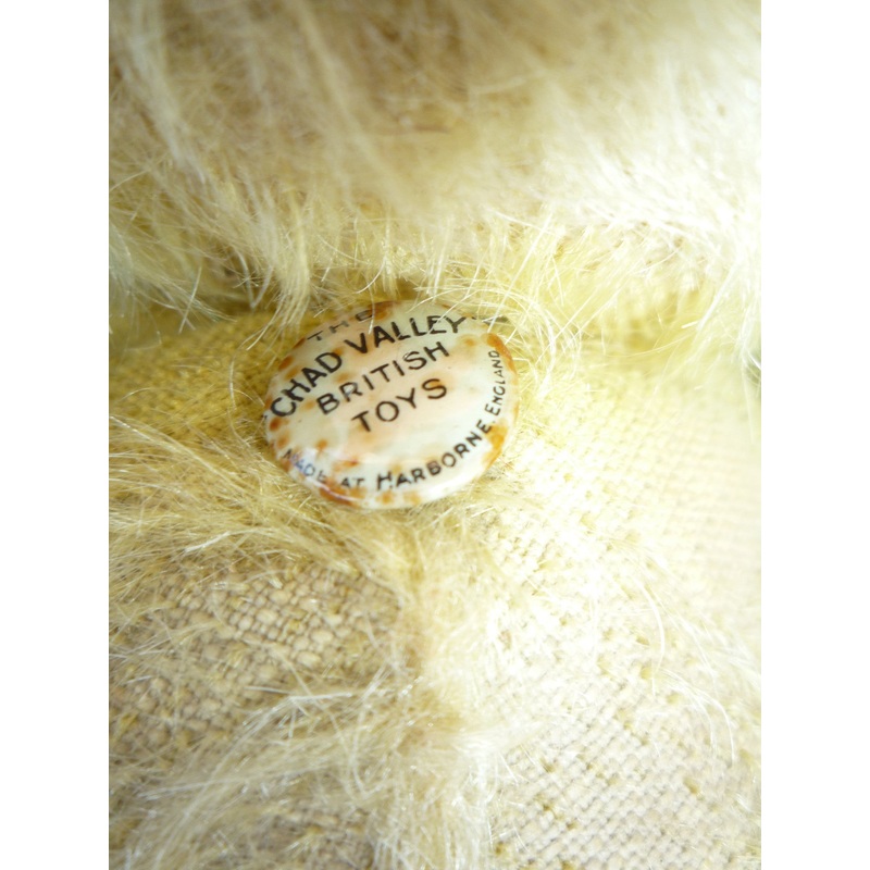 (1920) Early button. THE CHAD VALLEY BRITISH TOYS Made at Harborne England