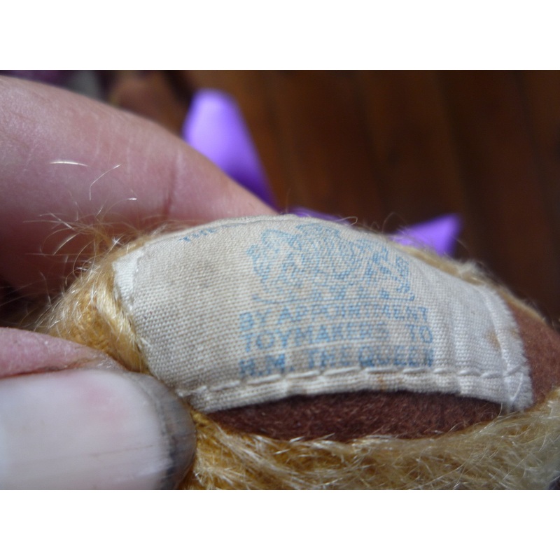 (1938-52) Royal Warrant Queen Label