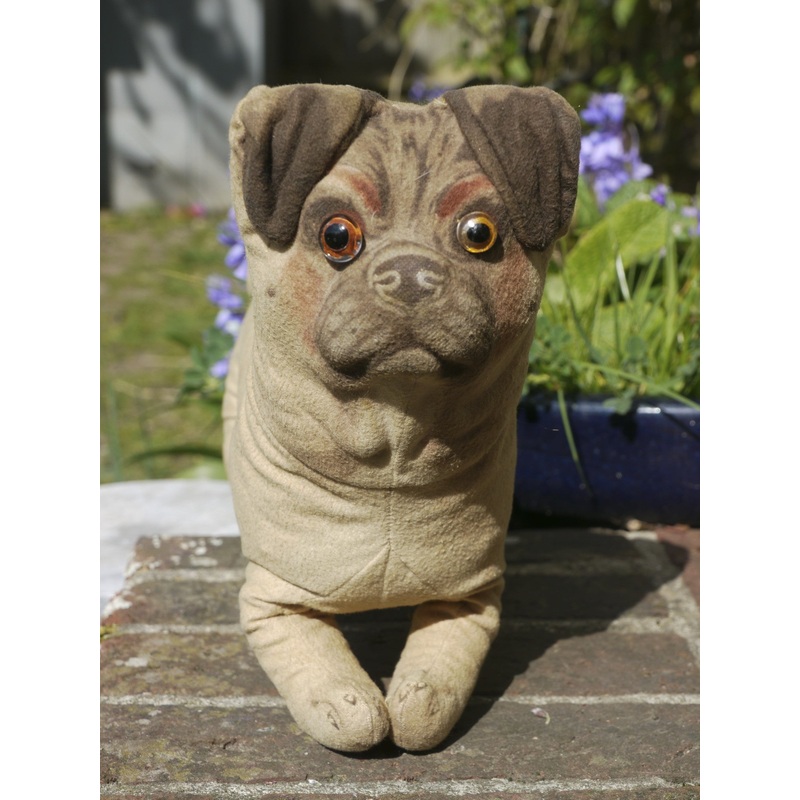 z(1917) Label Pug. Josie Rockett