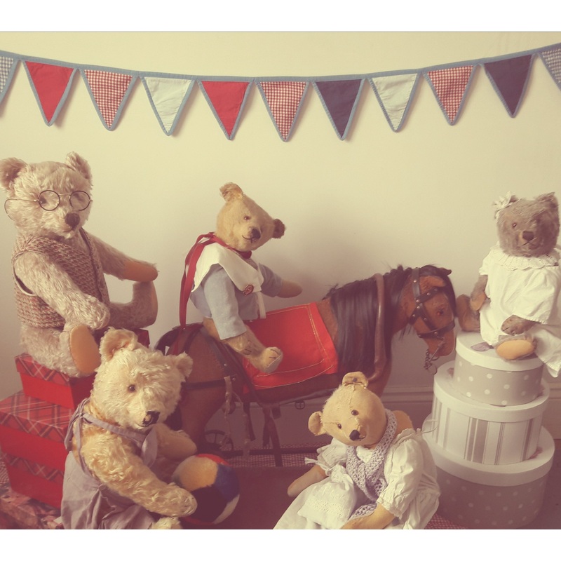 z1920) Steiff. Rolo. Showcased by Angela Tamayo