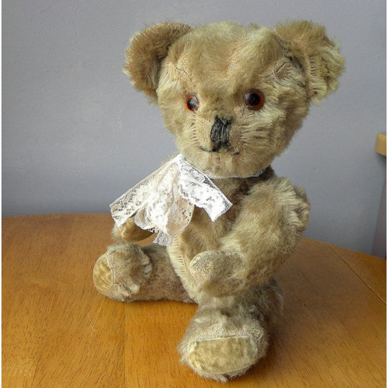SOLD (1940) Lefray. Frazer. Polly’s Vintage Bears 39.95