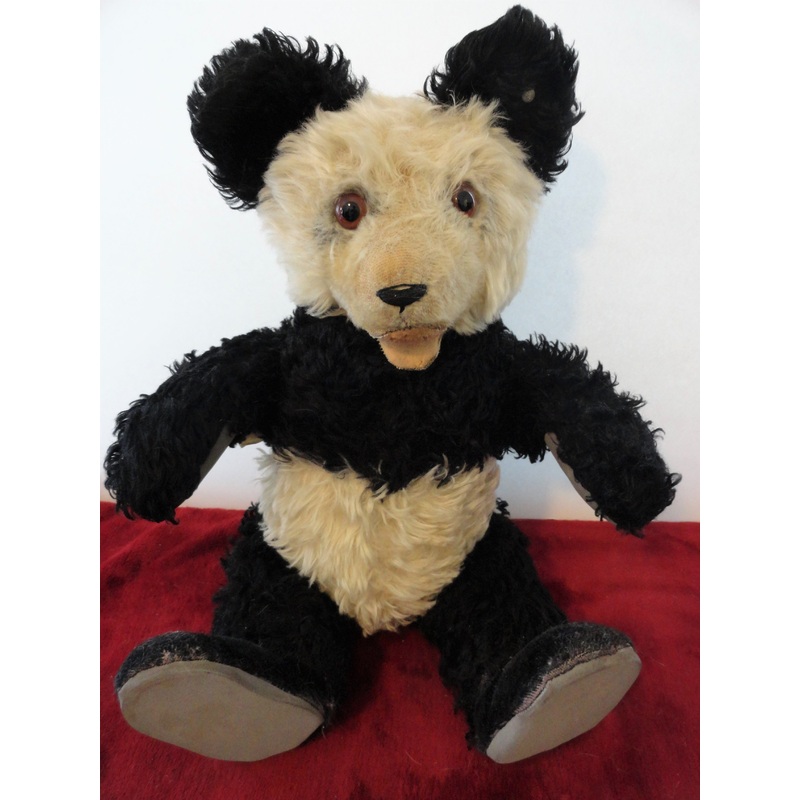 21 CC2 Antique Steiff post 1940. Keely Brown