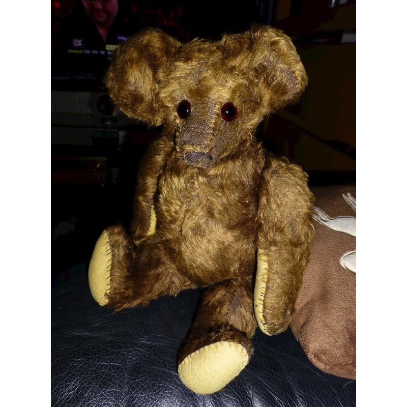 z(1919-1925) National French and Novelty Co. Brown Bear. Evelyn Chambers