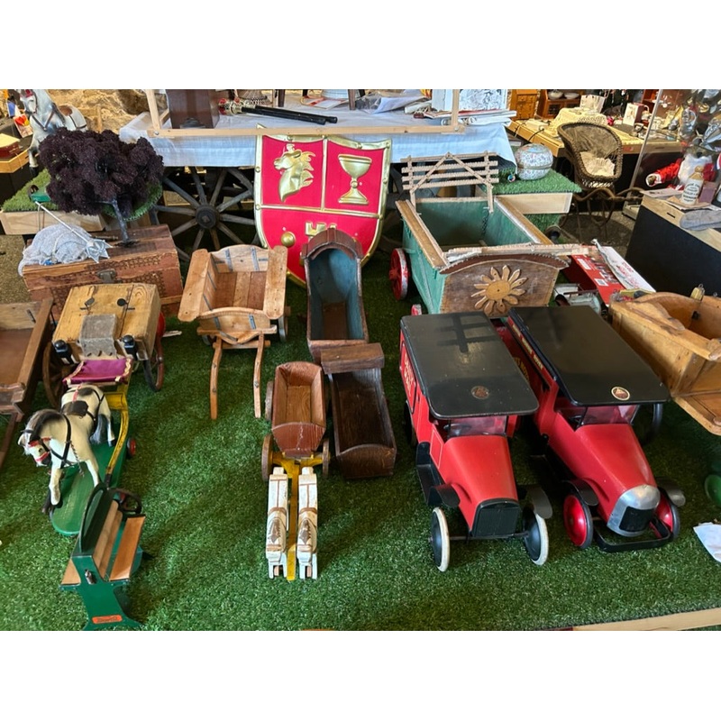 Medium wooden cart. For Sale 75.