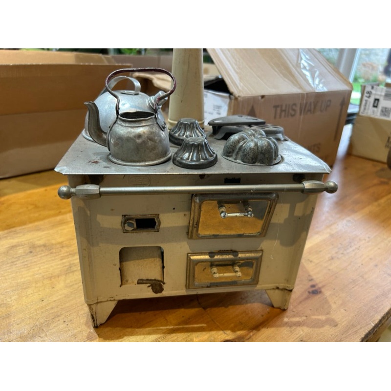 Sold  Cookers 55 each
