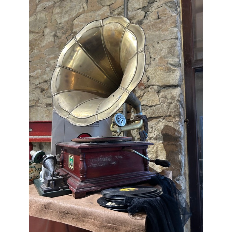 Sold Gramophone  with horn (Phonograph) For Sale 99.