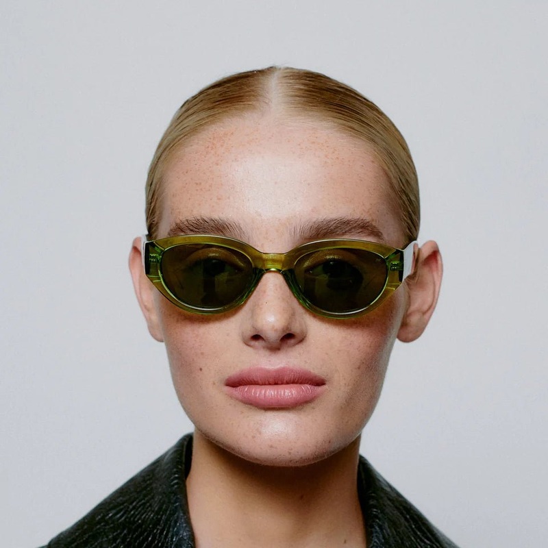 Winnie Sonnenbrille|Smoke Transparent|Dark Green Transparent|Light Olive Transparent|Demi Tortoise|Glaucus Gray|Galatic Pink|Ecru Transparent|Chocolate|Black|Brown