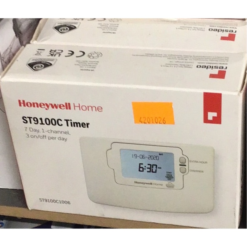 Honeywell ST9100C 7 Day Timer
