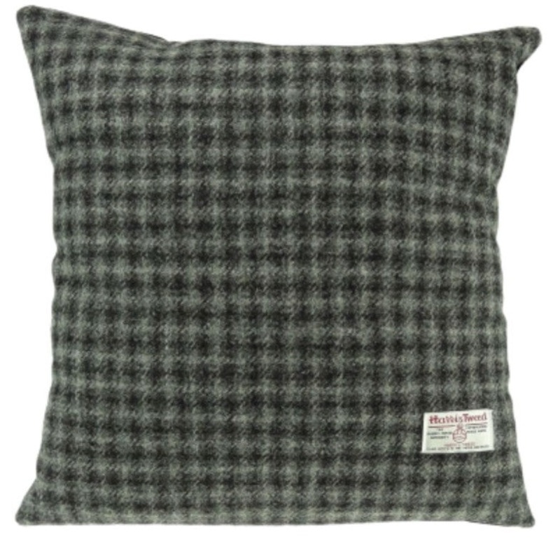 HARRIS TWEED – SQUARE CUSHION – DOGTOOTH