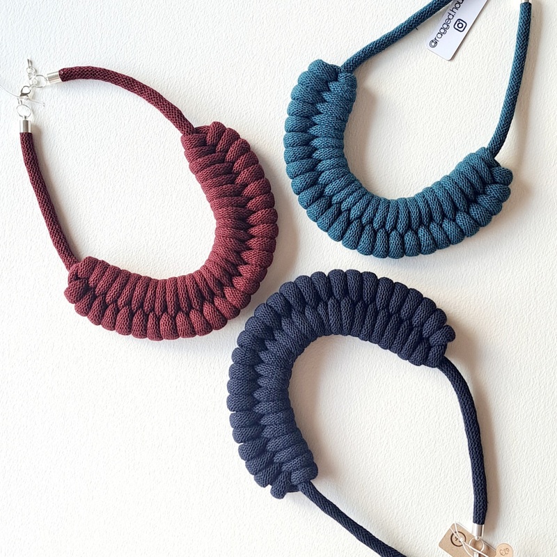 MEDIUM BOW NECKLACE|Burgundy|Light Pink|Navy|Teal