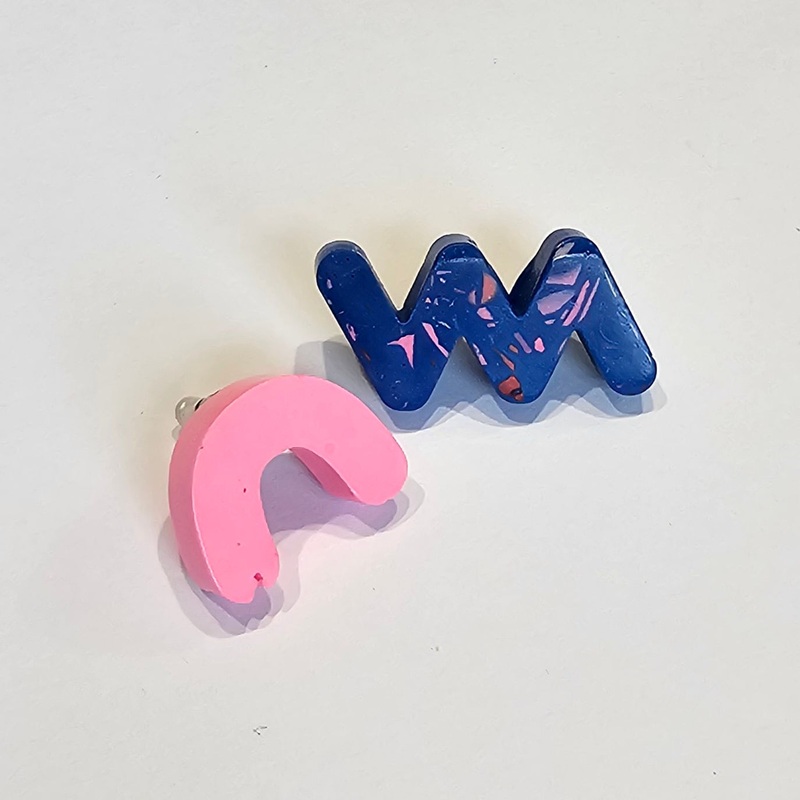 MIS-MATCHED STUDS PAIR|Blue + Pink|Black + Red