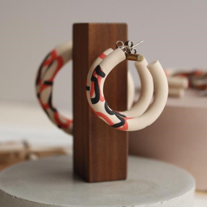 SAND AND CORAL HOOP|Small|Medium