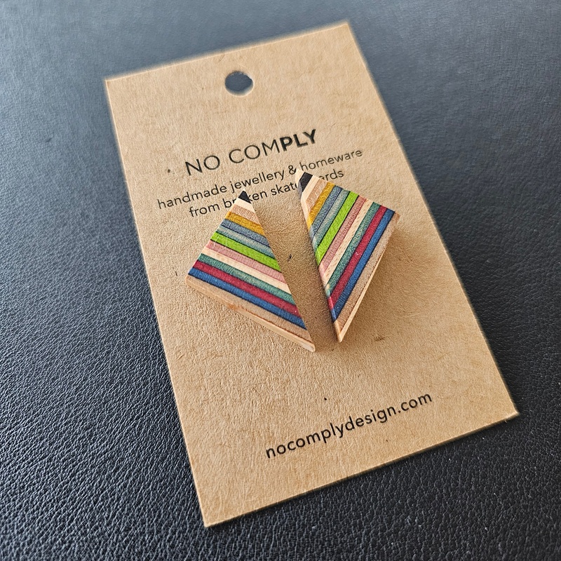 TRIANGLE STUDS|1|2|3|1|2|3