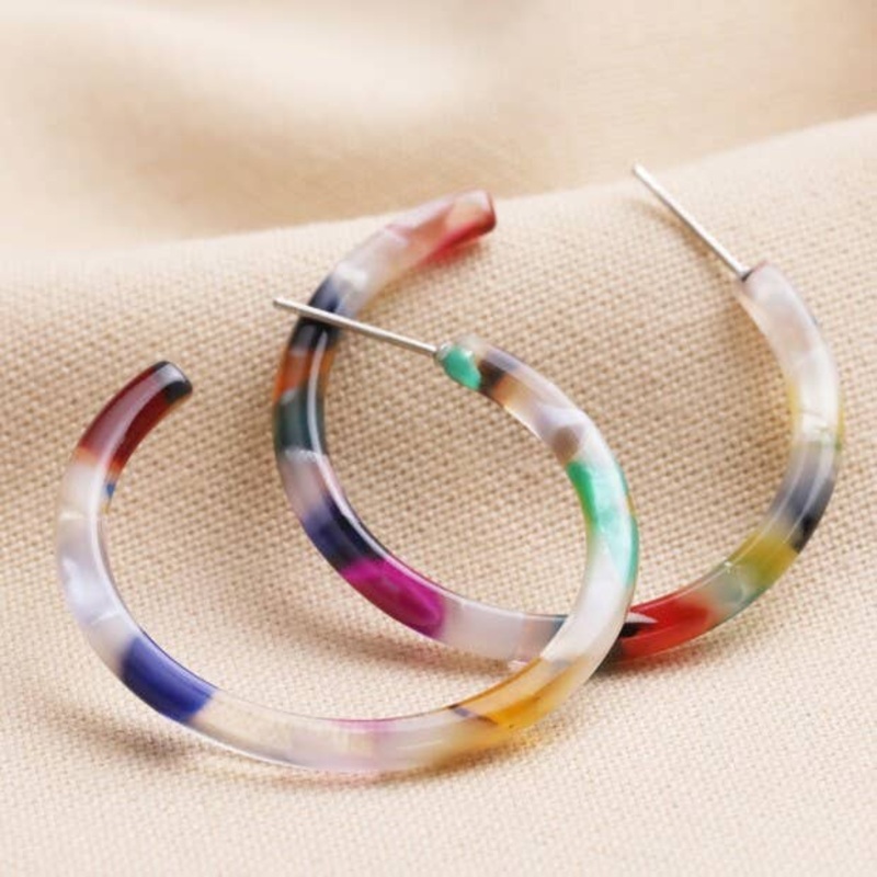 TORTOISESHELL RAINBOW RESIN HOOP