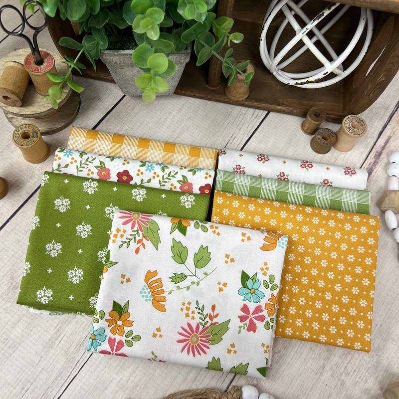 Beautiful Blooms by Sherri & Chelsi for Moda Fabrics 7 Fat Quarters FQB-157