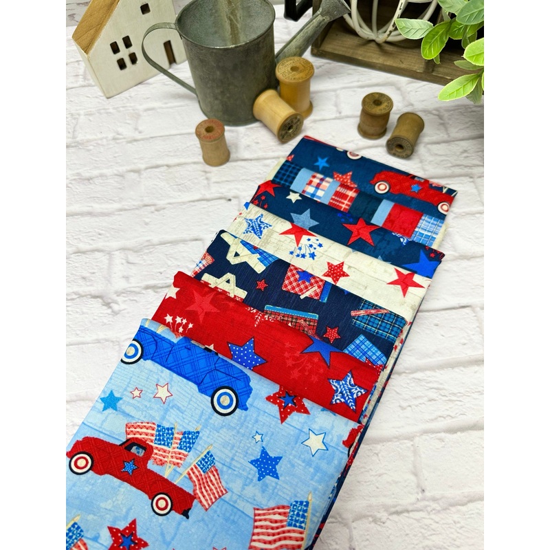 Patriotic Trucks – Fat Quarter Bundle –  7 pieces – FQB-020