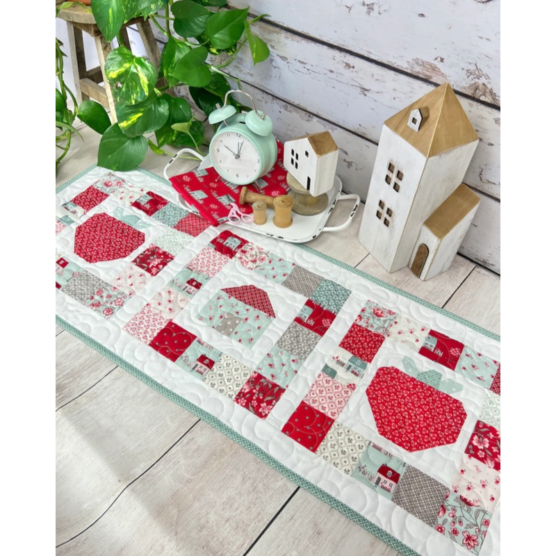 Strawberry Cottage – PDF Pattern