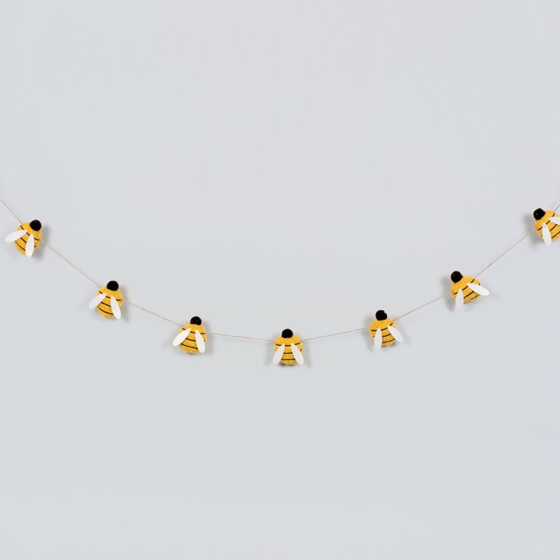 Bees | American Summer Collection | 5′ felt garland | 45192
