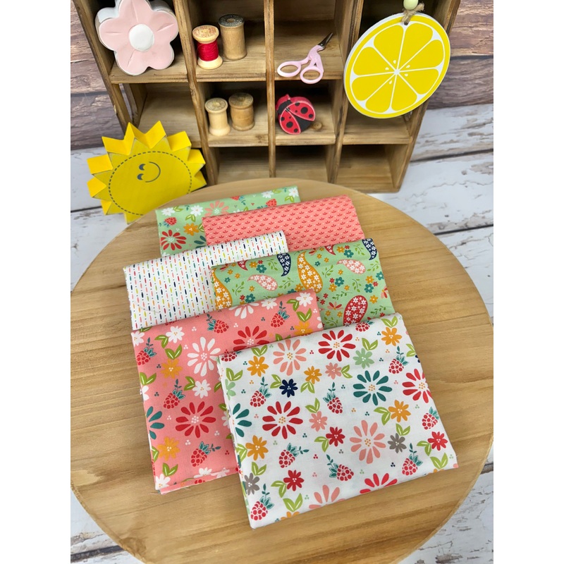 Raspberry Summer by Sherri & Chelsi for Moda Fabrics – 6 Piece Fat Quarter Bundle