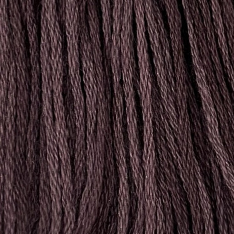 Earth Shades – Valdani 6 Ply Floss #O145