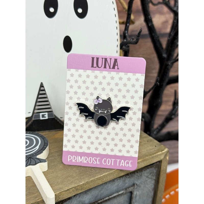 Luna Needle Minder by Primrose Cottage
