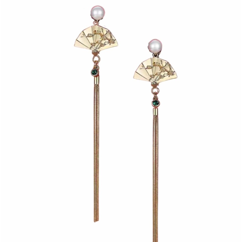 Gold Fan Earrings